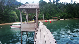 Jalan-jalan ke Maluku - Paket tur ke Maluku