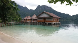 Jalan-jalan ke Maluku - Paket tur ke Maluku