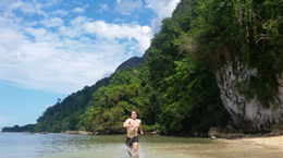 Jalan-jalan ke Maluku - Paket tur ke Maluku
